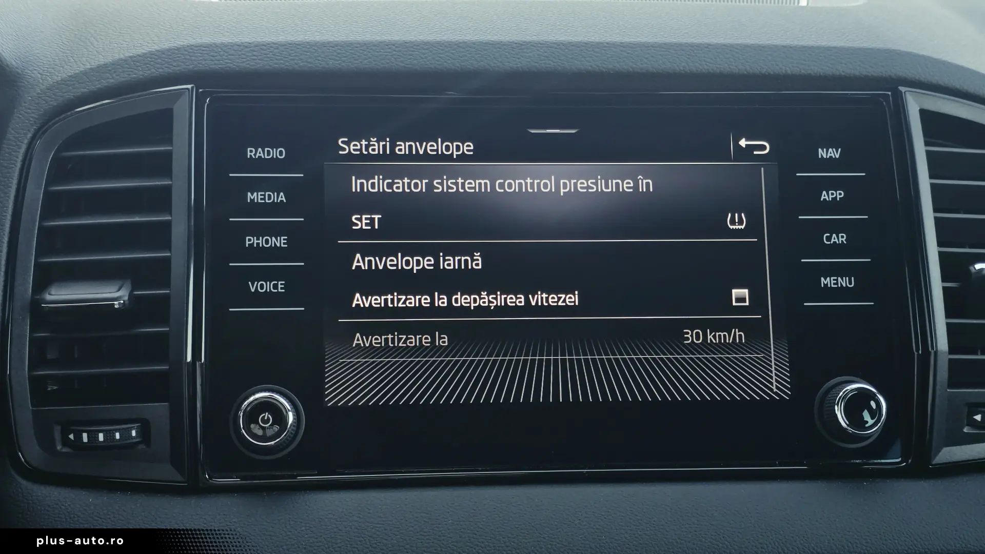 Skoda Karoq 2.0 TSI 4X4 DSG SportLine