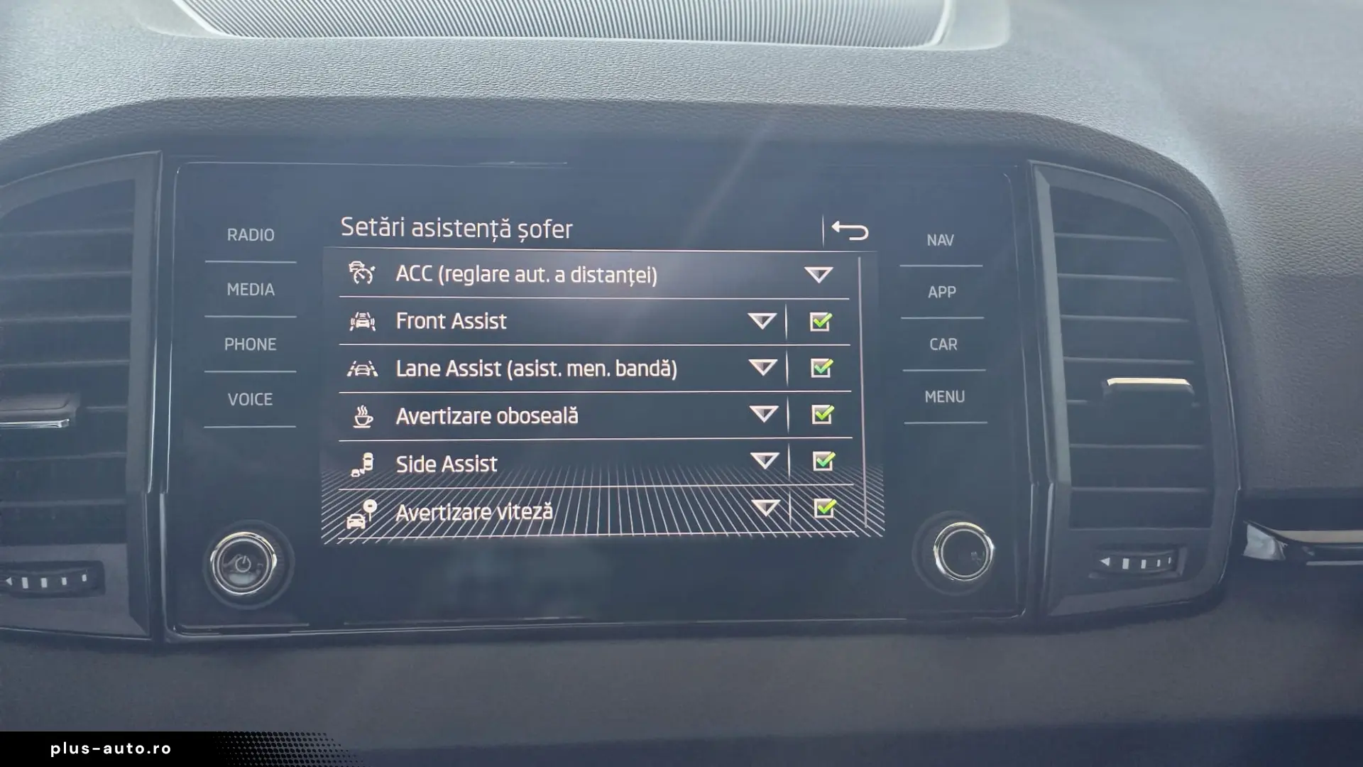 Skoda Karoq 2.0 TSI 4X4 DSG SportLine