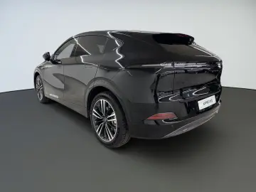 XPENG Long Range RWD