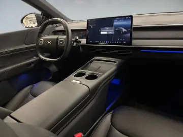 XPENG Long Range RWD