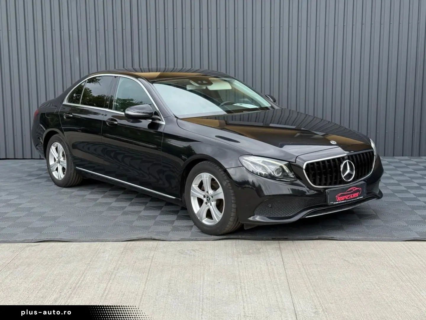 Mercedes-Benz E