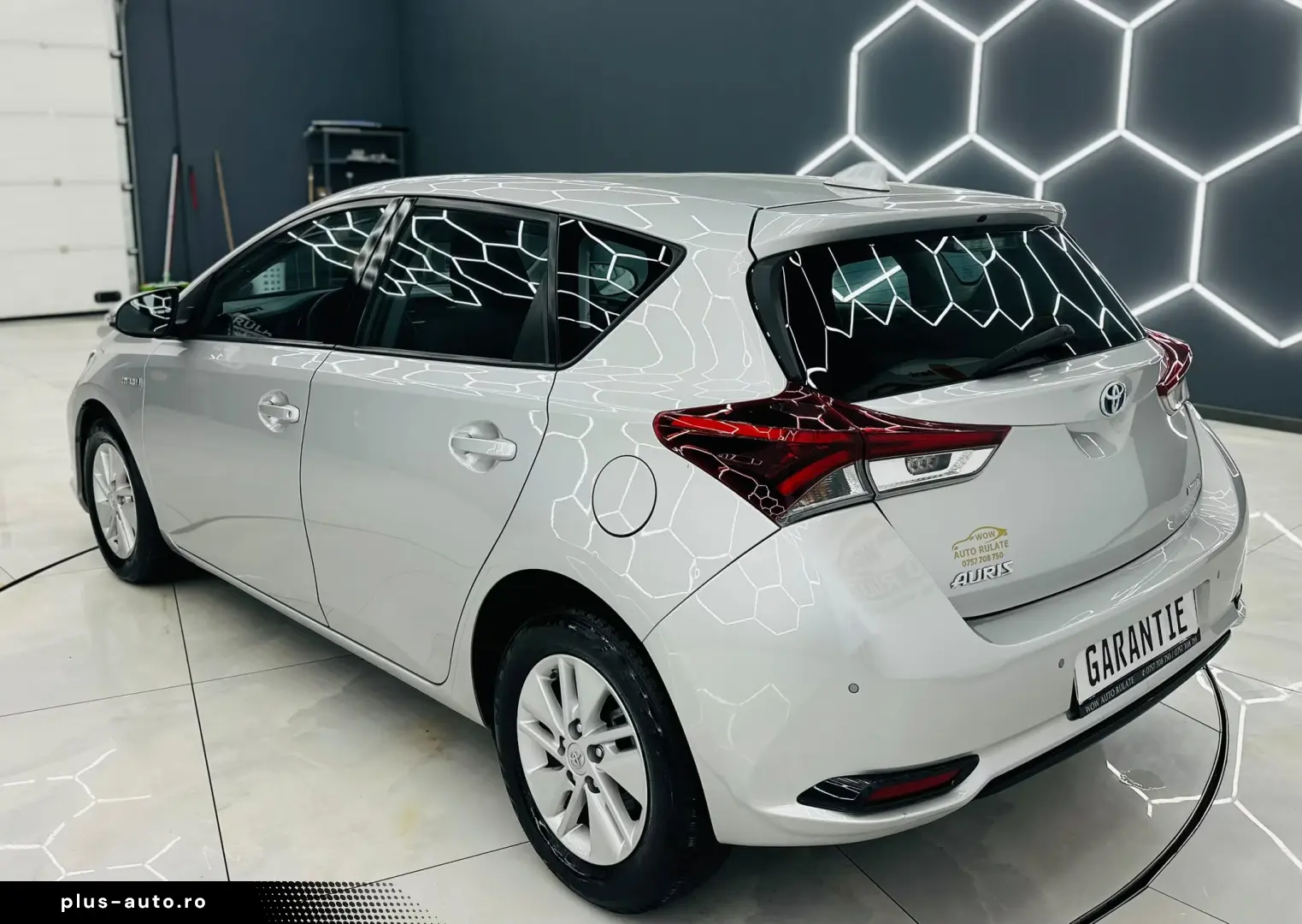 TOYOTA AURIS 2018 1.8i  HYBRID E6 Garantie 12 Luni Rate Avan