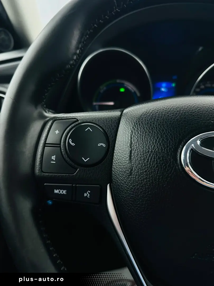 TOYOTA AURIS 2018 1.8i  HYBRID E6 Garantie 12 Luni Rate Avan