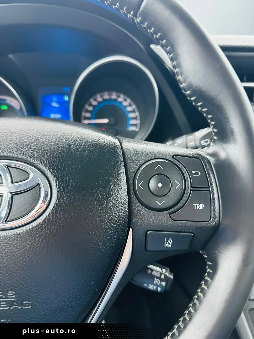 TOYOTA AURIS 2018 1.8i  HYBRID E6 Garantie 12 Luni Rate Avan