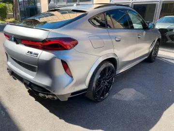 BMW X6 M Competition AKRAPOVIC-SKY LOUGE-