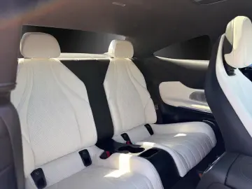Mercedes-Benz CLE450 AMG Prem  DISTRO Massage HAL Carbon