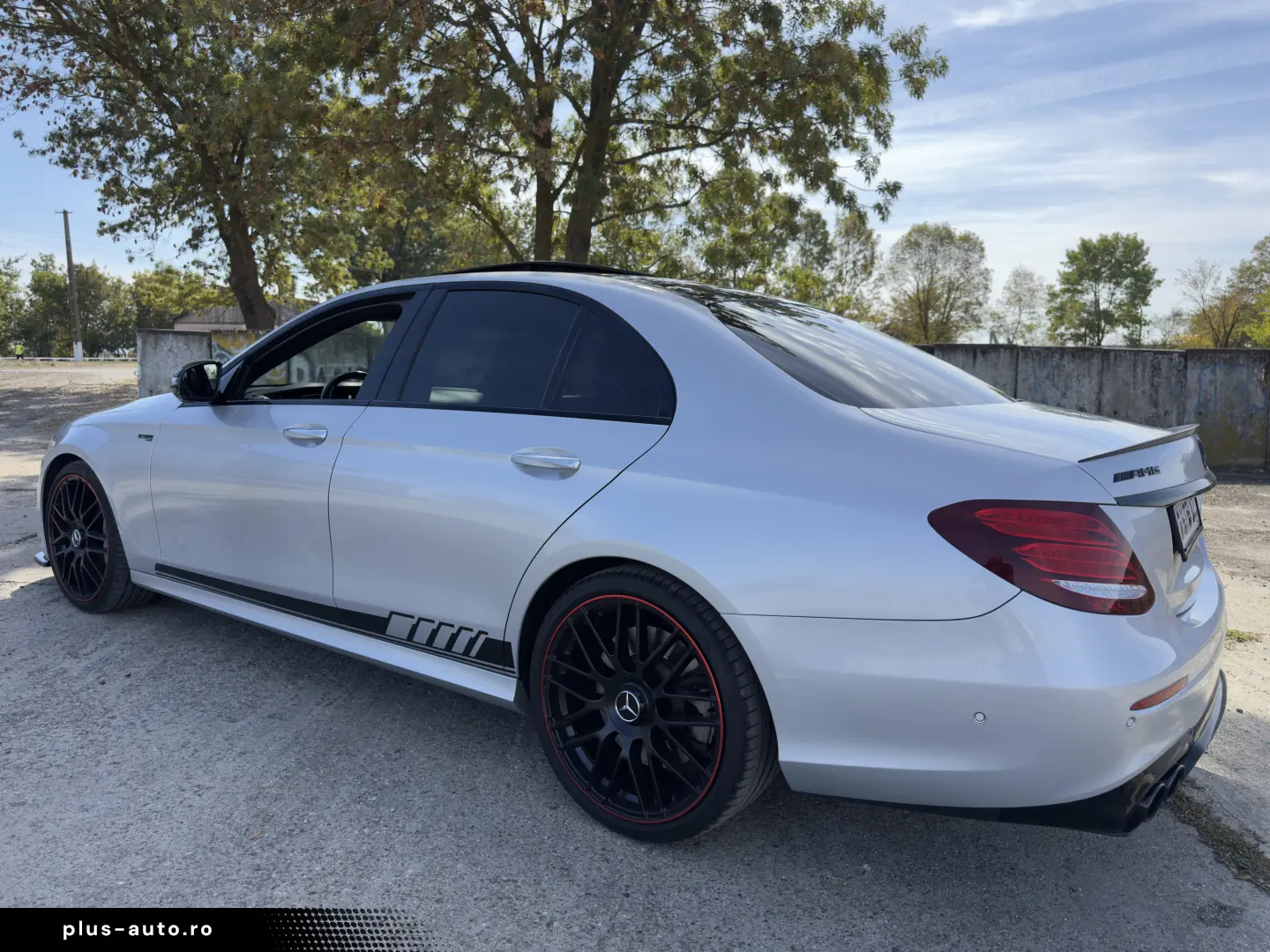 Mercedes-Benz E 43 AMG
