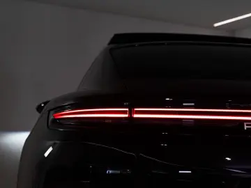 PORSCHE Panamera 2.9 4S E-Hybrid 544PK   Bose   Achteras