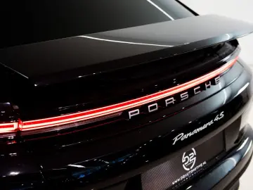 PORSCHE Panamera 2.9 4S E-Hybrid 544PK   Bose   Achteras