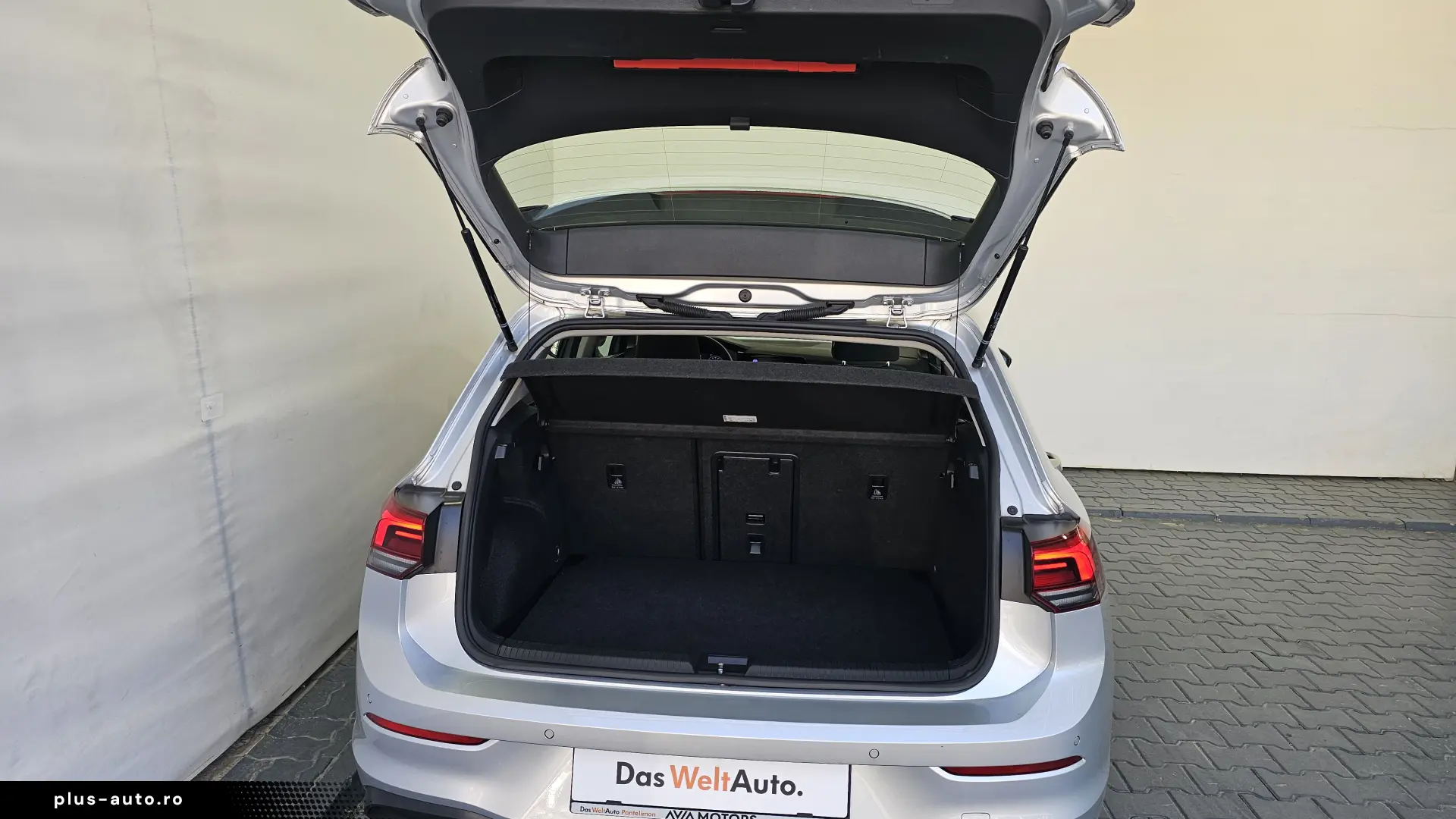 Volkswagen Golf Life 1.0 TSI