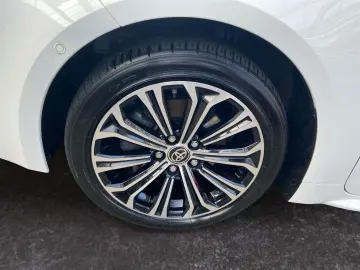 TOYOTA Corolla 2.0 TS Hybrid Team D  Technik-Paket CAM