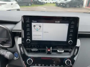TOYOTA Corolla Touring Sports 2.0 Team D ACC LED Navi