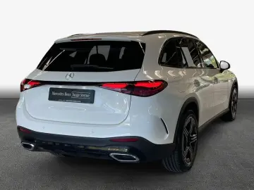 MERCEDES-BENZ GLC 200 4M AMG Premium Pano NIGHT 360 …