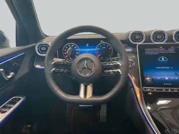 MERCEDES-BENZ GLC 200 4M AMG Premium Pano NIGHT 360 …