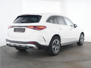 MERCEDES-BENZ GLC 200 4M AMG Edition DIGITAL Pano AH…