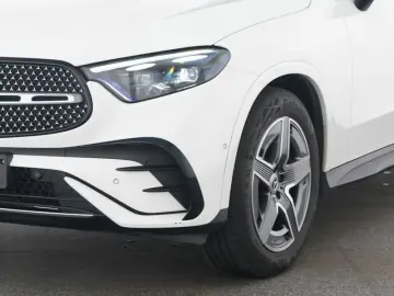 MERCEDES-BENZ GLC 200 4M AMG Edition DIGITAL Pano AH…