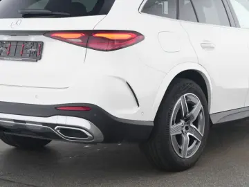 MERCEDES-BENZ GLC 200 4M AMG Edition DIGITAL Pano AH…
