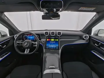MERCEDES-BENZ GLC 200 4M AMG Edition DIGITAL Pano AH…