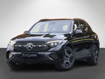 MERCEDES-BENZ GLC 200 4M AMG-Sport Pano AHK Night 36…