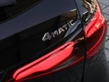 MERCEDES-BENZ GLC 200 4M AMG-Sport Pano AHK Night 36…