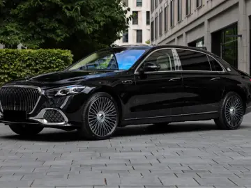 Mercedes-Benz S 580 Maybach 4Matic 4D  TV