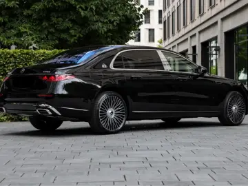 Mercedes-Benz S 580 Maybach 4Matic 4D  TV