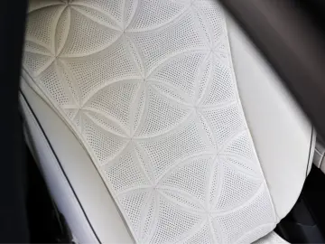 Mercedes-Benz S 580 Maybach 4Matic 4D  TV