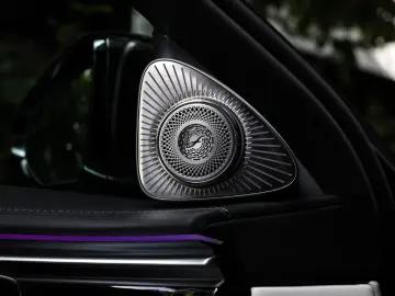 Mercedes-Benz S 580 Maybach 4Matic 4D  TV