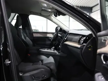 Volvo XC90 B5 Plus Bright AWD 7 LOCURI • 360
