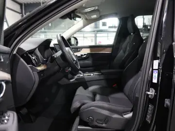 Volvo XC90 B5 Plus Bright AWD 7 LOCURI • 360
