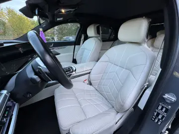 BMW Seria 740d xDrive M Sport