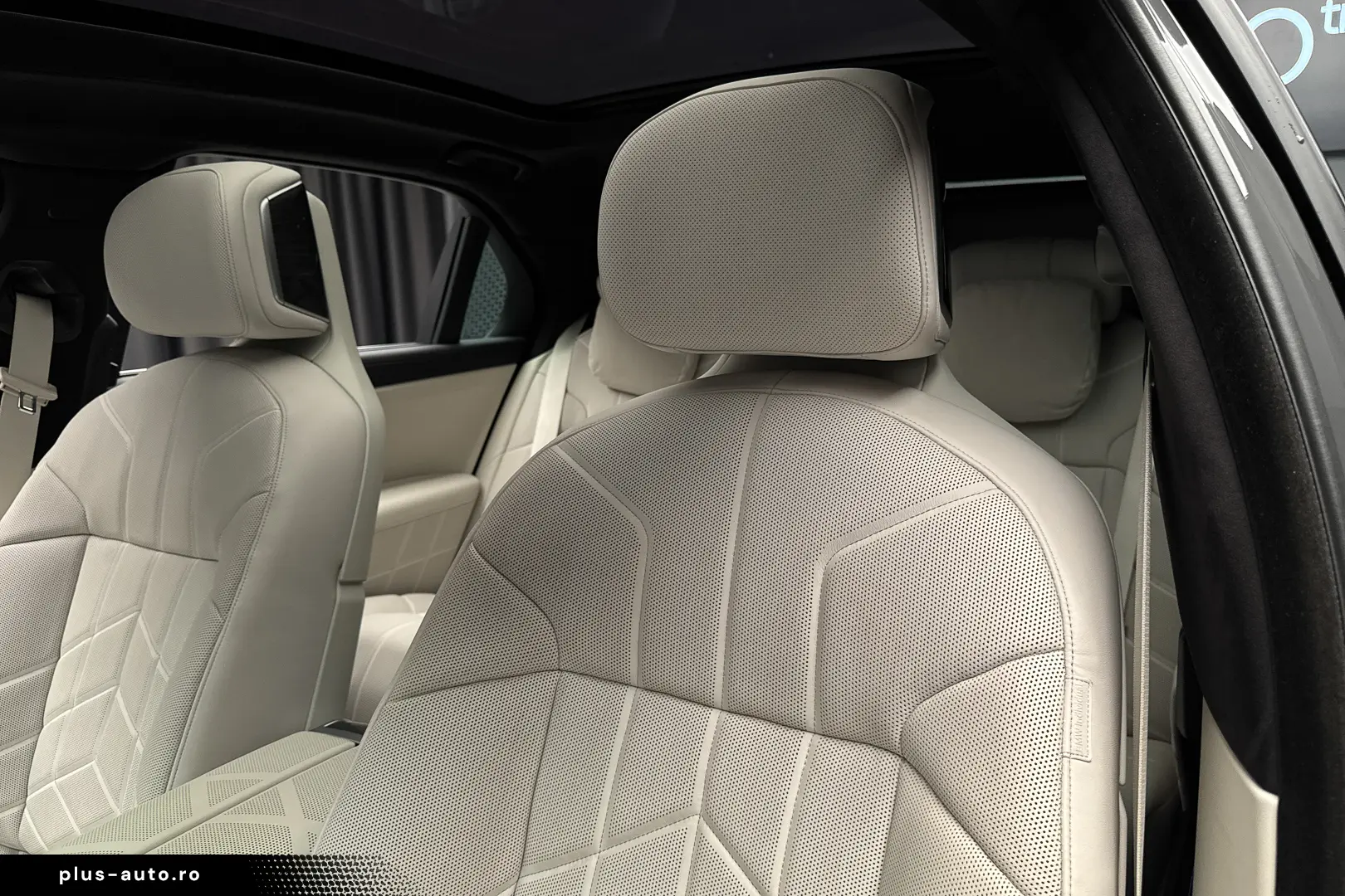 BMW Seria 740d xDrive M Sport