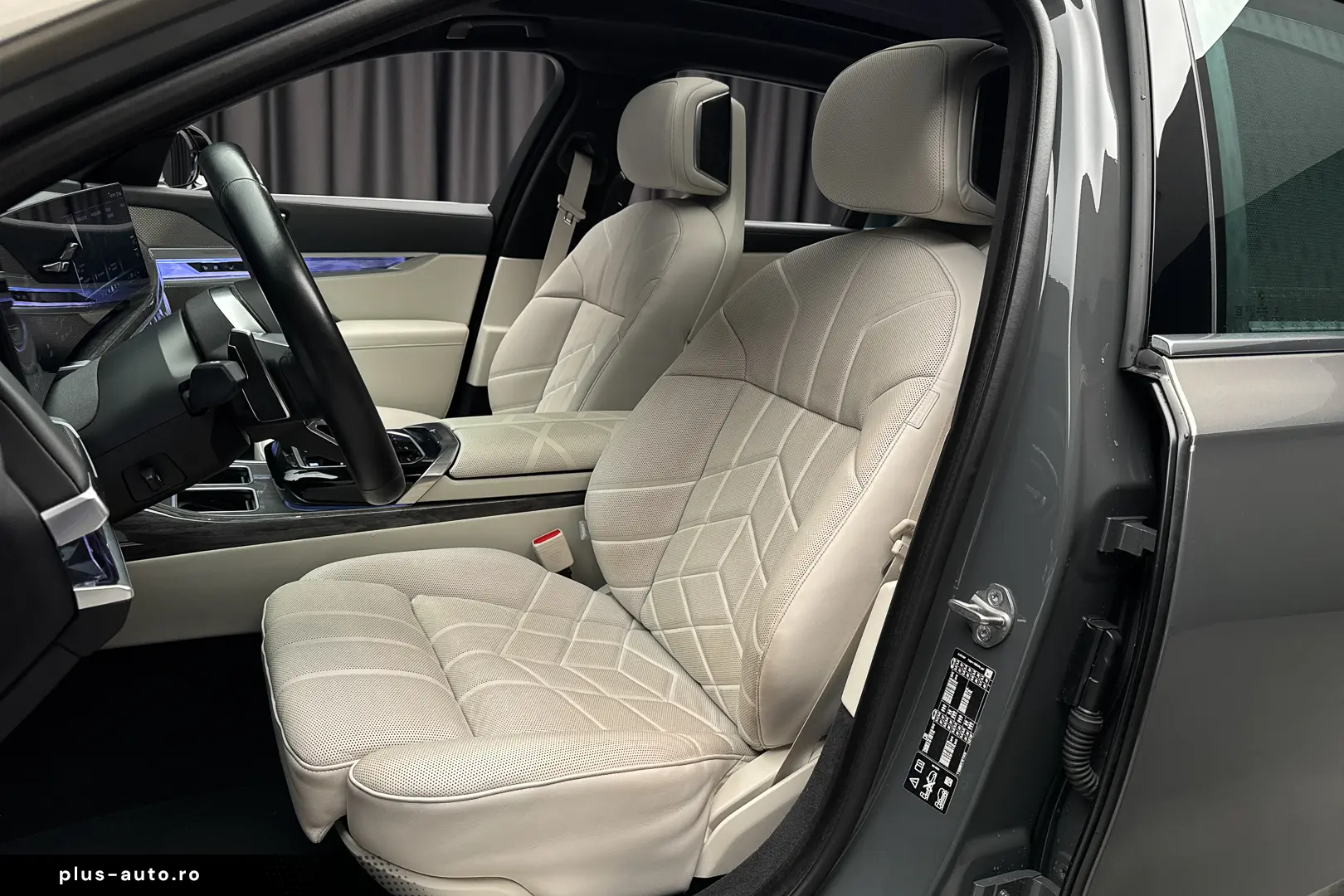 BMW Seria 740d xDrive M Sport
