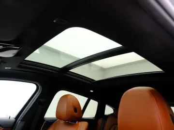 BMW X4 XDrive20i M Sport Aut. Panoramic HUD AHK