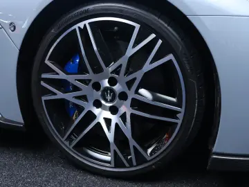 MASERATI MC20 Cielo