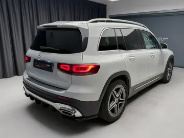 Mercedes-Benz GLB 200  Virtual   360   MBUX