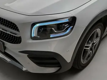 Mercedes-Benz GLB 200  Virtual   360   MBUX