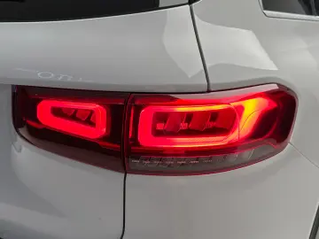 Mercedes-Benz GLB 200  Virtual   360   MBUX