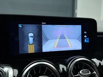 Mercedes-Benz GLB 200  Virtual   360   MBUX