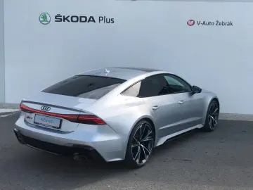 AUDI RS7  performance   Luftfeder  Keramik  305 km h