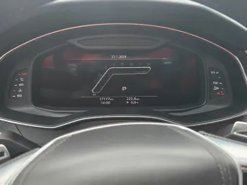 AUDI RS7  performance   Luftfeder  Keramik  305 km h