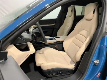 PORSCHE Taycan Cross Turismo 4S