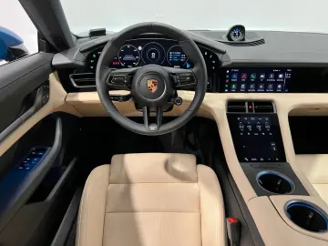 PORSCHE Taycan Cross Turismo 4S