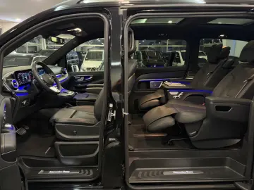 MERCEDES-BENZ V300d AMG-Exclusive 4x4-Pano-LUXUSSITZ…