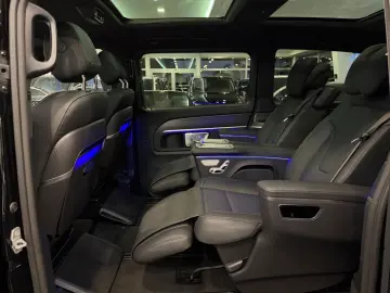 MERCEDES-BENZ V300d AMG-Exclusive 4x4-Pano-LUXUSSITZ…