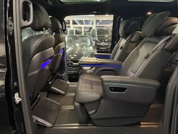 MERCEDES-BENZ V300d AMG-Exclusive 4x4-Pano-LUXUSSITZ…