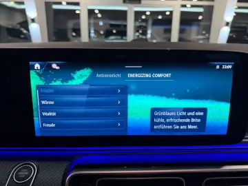 MERCEDES-BENZ V300d AMG-Exclusive 4x4-Pano-LUXUSSITZ…