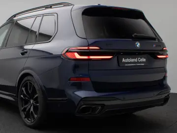 BMW X7 M60i xDrive   530 CP • V8 • 7 LOCURI • 360  • HUD