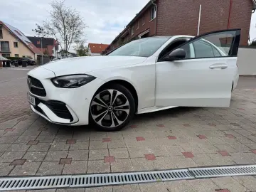 MERCEDES-BENZ C 220 d AMG-Line~Night-Paket Panorama
