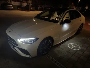 MERCEDES-BENZ C 220 d AMG-Line~Night-Paket Panorama